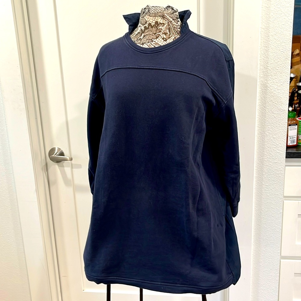 Humanoid navy blue longer length top